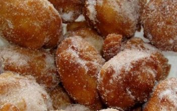 Fritelles vénitiennes : Fritolle, beignet du Carnaval de Venise (Recette italienne) frittelle carnaval de venise