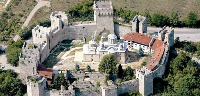 Visiter la Serbie: Que visiter et que voir en Serbie ? monastere manasija