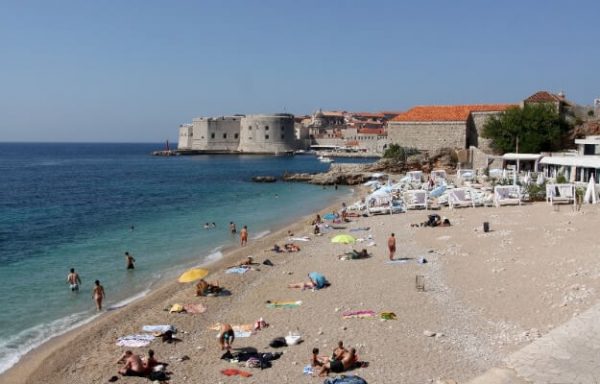 Plage de sable près de Split ou Dubrovnik? - IDEOZ Voyages