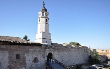 Belgrade, nouvelle destination touristique envoûtante en Serbie Tour de l'horloge Kalemegdan Belgrade