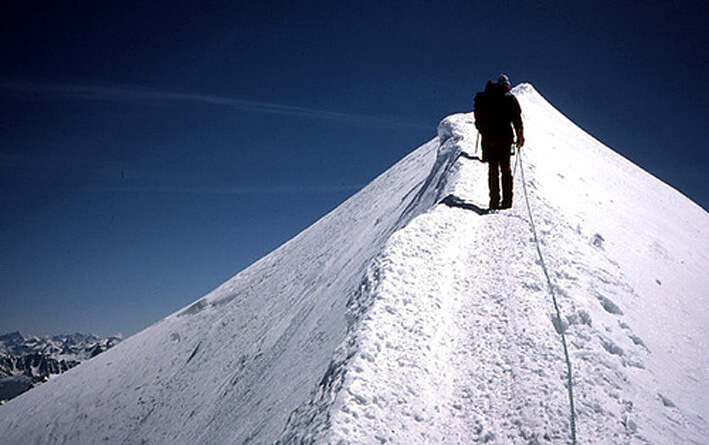 Ascension du Mont Blanc arete d'un sommet