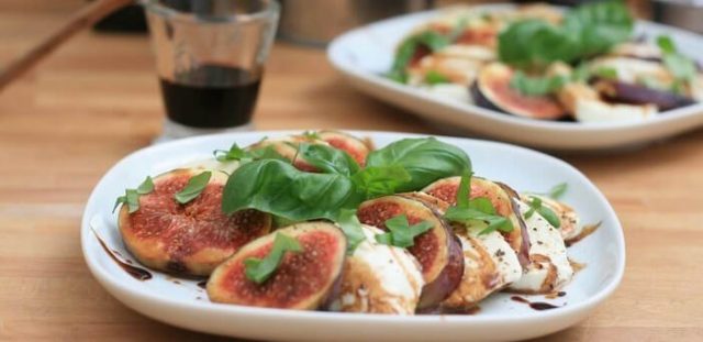 insalata bavarese salade figue mozzarella balsamique