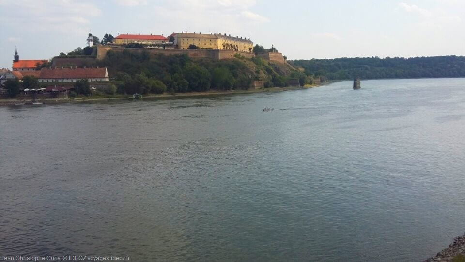 Petrovaradin gardienne du Danube en Voïvodine