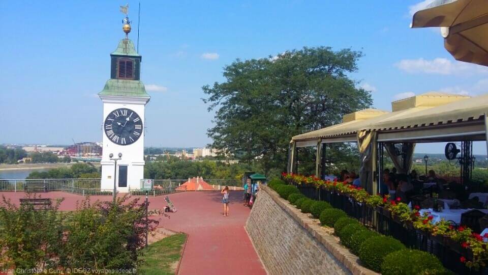 Visite de Petrovaradin et vue sur le Danube en Serbie