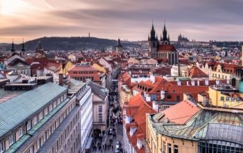 Week end à Prague ; la capitale aux cent clochers Prague surnommée la ville aux 100 clochers