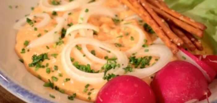 Recette d’Obatzda, le casse-croûte fromager préféré des bavarois Obatzer Obazda en Baviere