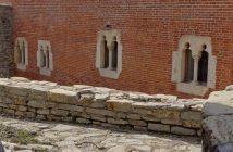 Medvedgrad murette de pierres et mur
