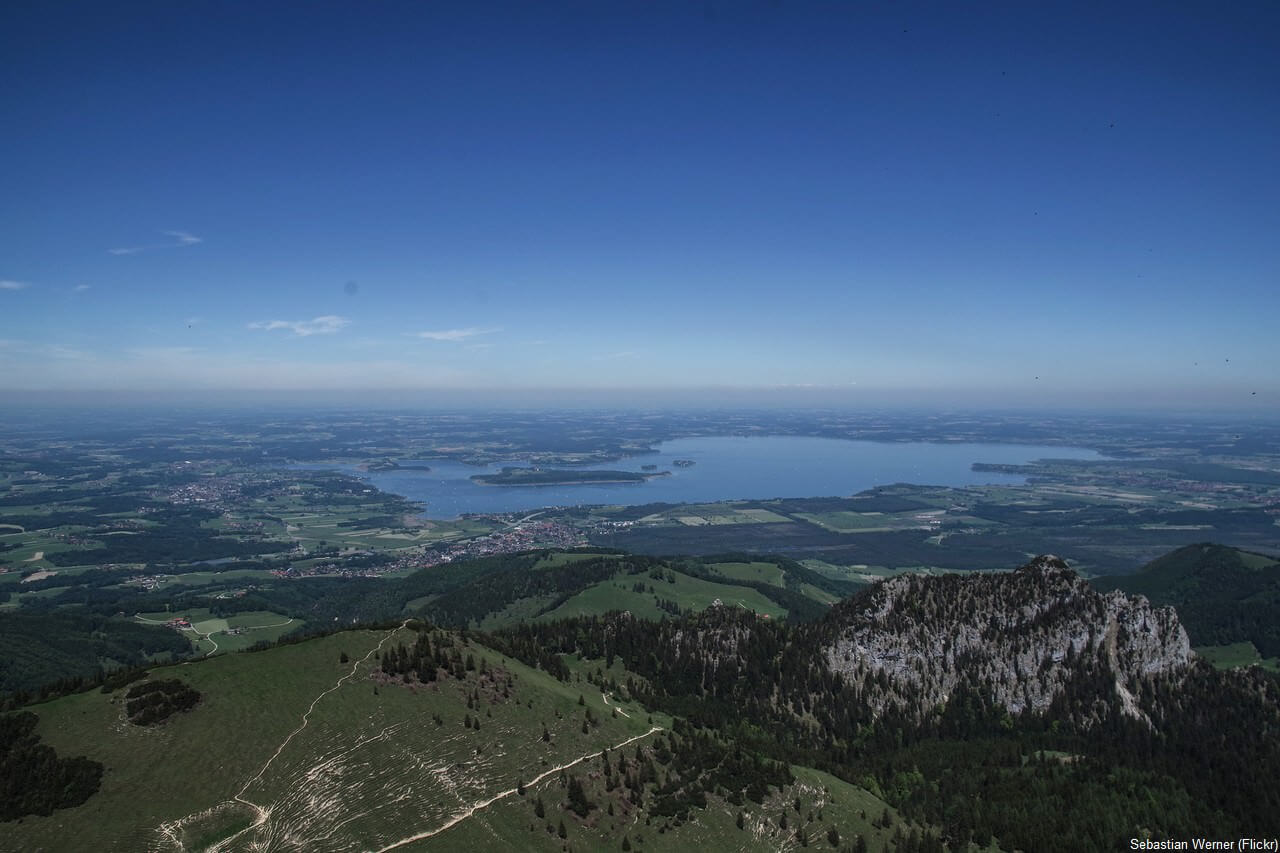 Lac Chiem depuis les alpes bavaroises du Chiemgau