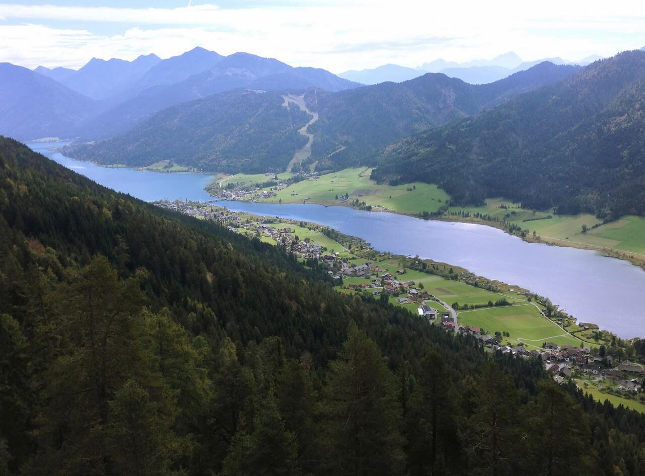 lac Weiseensee depuis les Alpes bavaroises