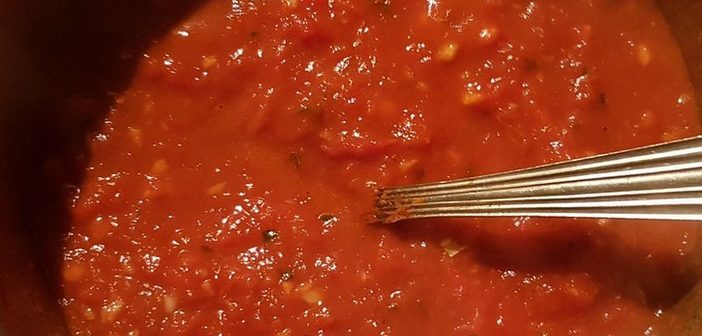 Préparer mon premier ajvar fait maison (et pindjur) ; voyage par procuration dans les Balkans ajvar fait maison