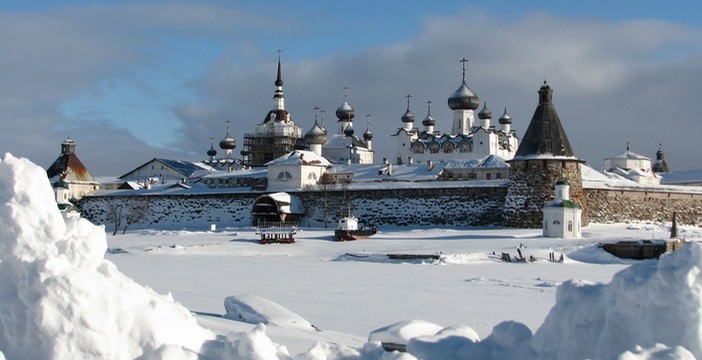 Monastère orthodoxe russe des îles solovki