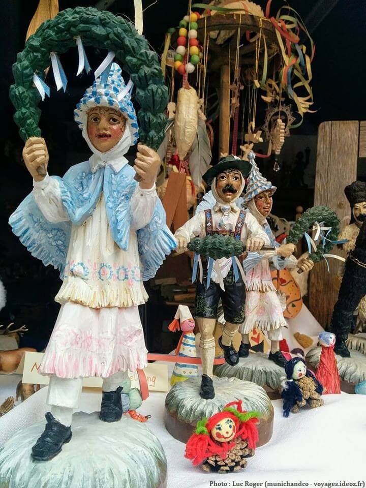 Carnaval Mittenwald Sculptures de bois artisanales
