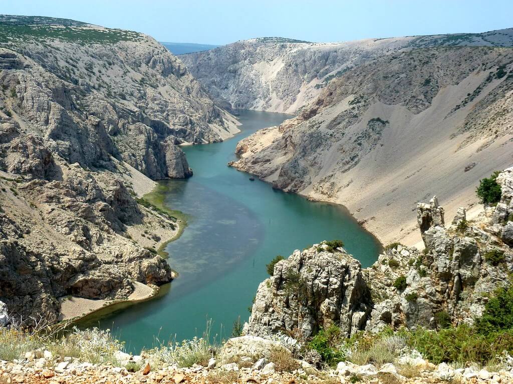 Canyon de la rivière Zrmanja en Dalmatie du nord