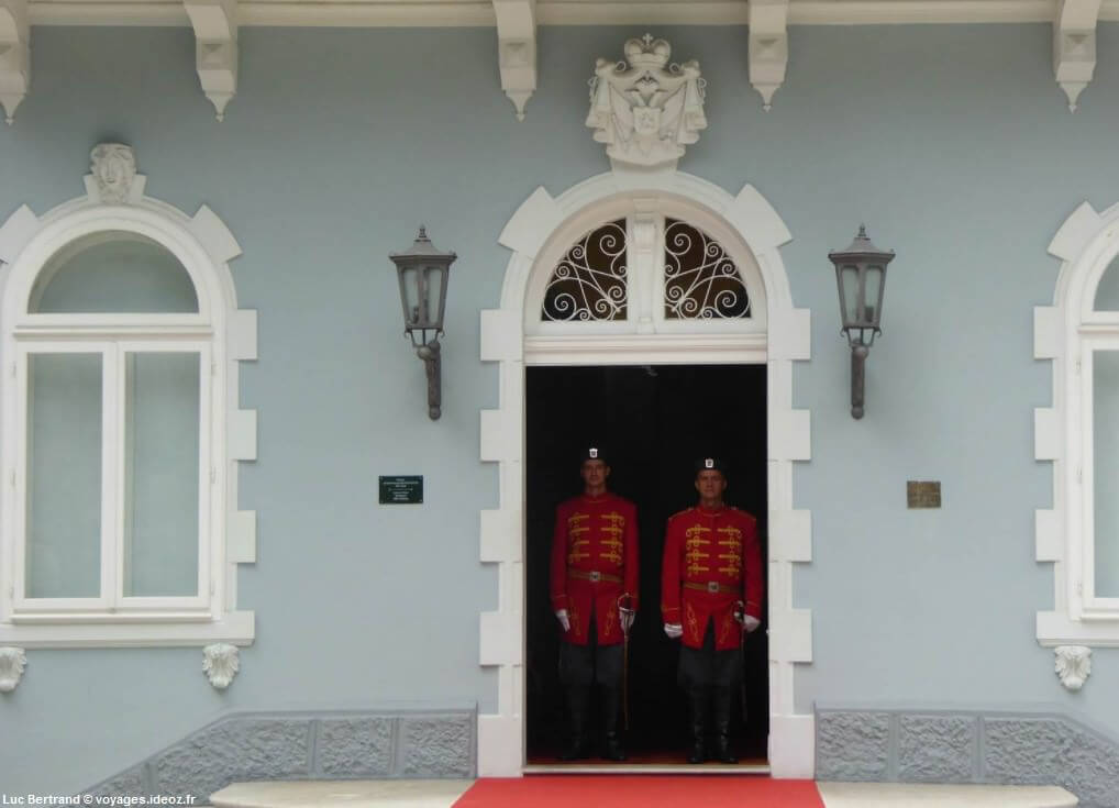 Cetinje résidence des présidents du Montenegro au Palais bleu Plavi Dvorac