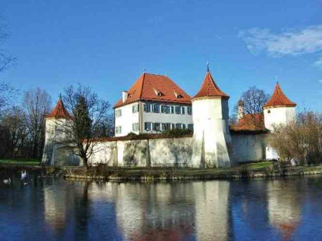 Chateau Blutenburg près de Munich