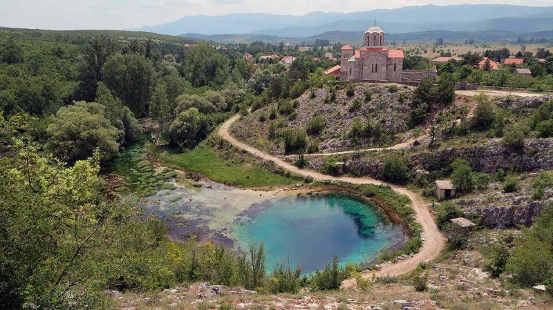 Source de la rivière Cetina, Izvor Cetine : une étonnante journée en Krajina 1 Source de la rivière Cetina à Cetina
