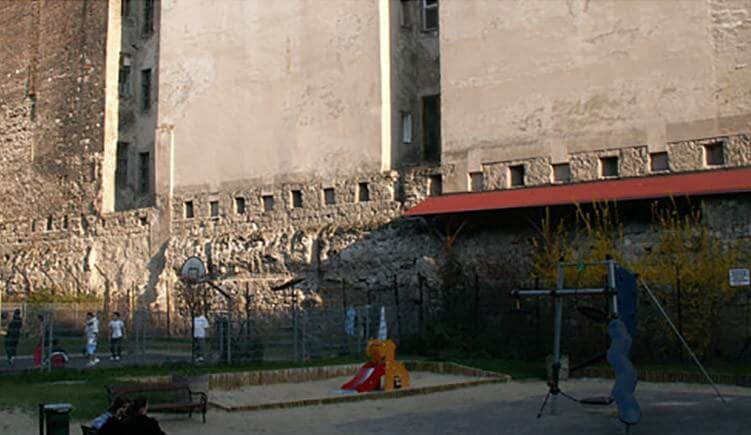 mur medieval à Pest