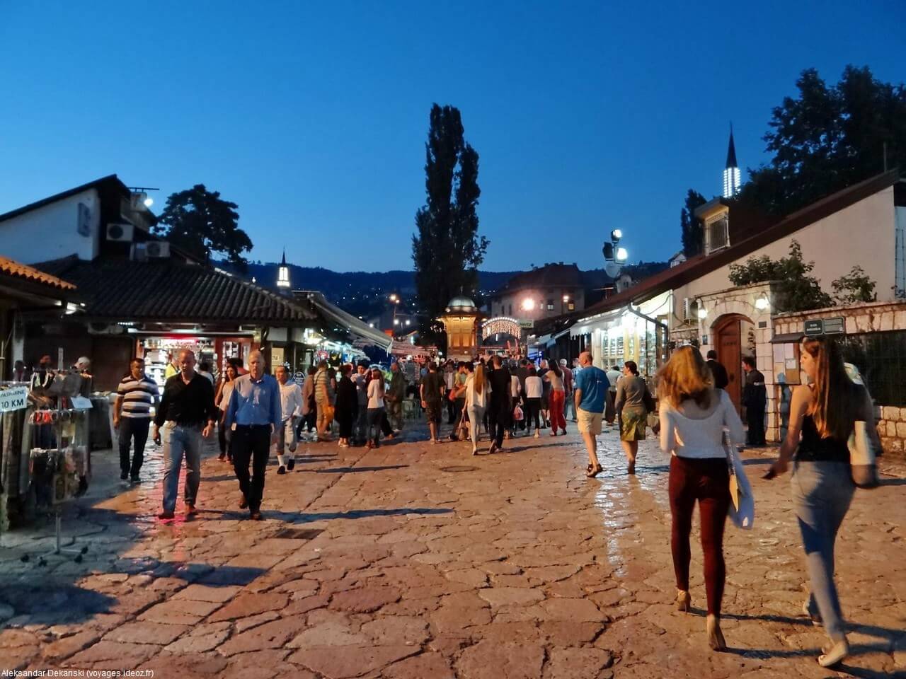 Sarajevo dans les rues de Baščaršija