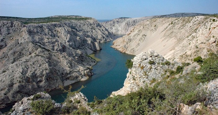 Canyon de la rivière Zrmanja en Dalmatie