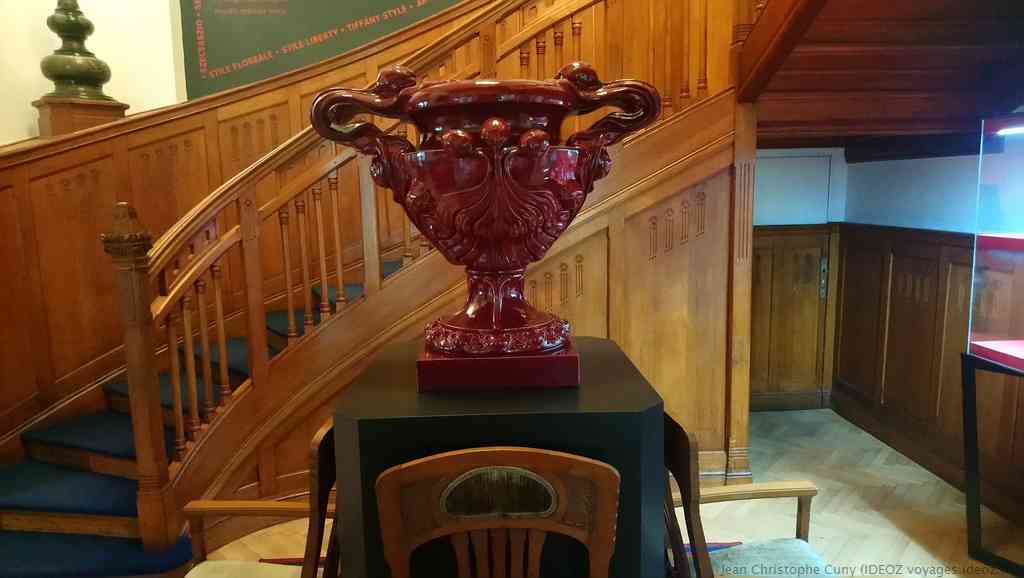 vase Art Nouveau villa de György Ráth