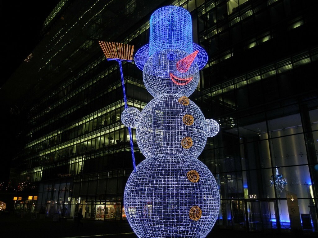 Bonhomme de neige lumineux décorations de Noël à Berlin