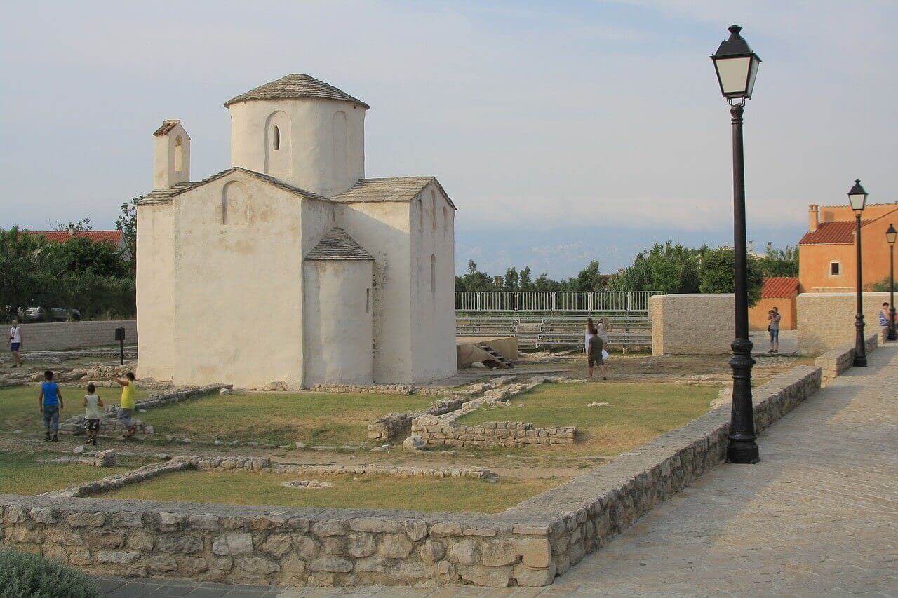 église sainte croix de Nin en dalmatie (1)