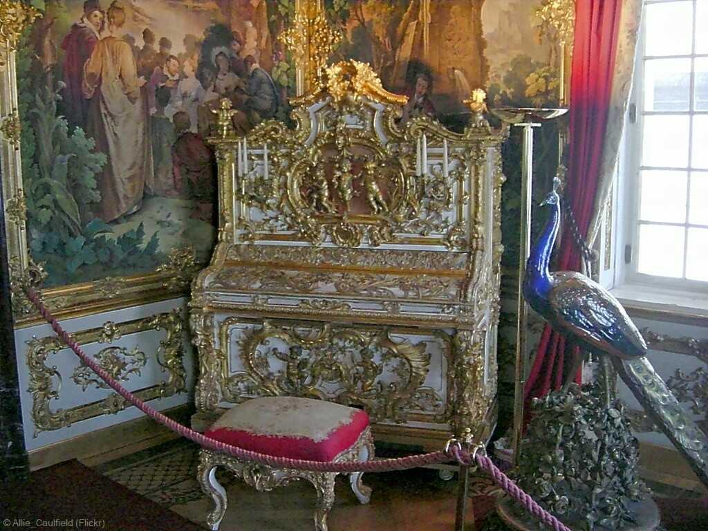 intérieur de la résidence royale de Louis II Linderhof