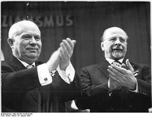Walter Ulbricht et Nikita Sergueïevitch Khrouchtchev