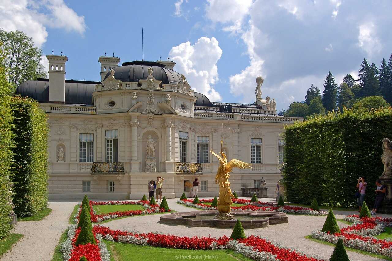 château de linderhof et jardins à la française