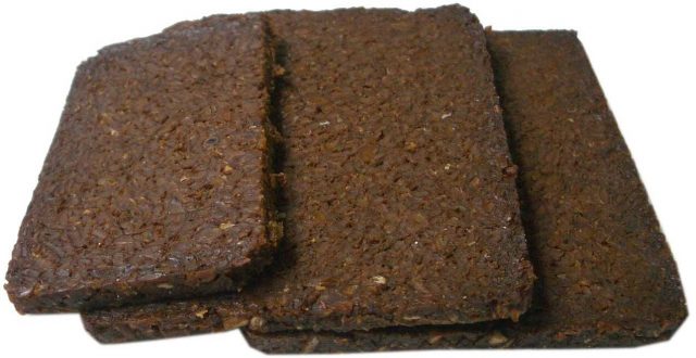 Le meilleur des cuisines européennes ; gastronomies, saveurs et recettes 16 pain noir pumpernickel