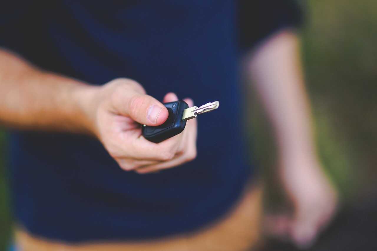 L'agence Lena; louer une voiture en Croatie avec une carte de débit 1 voiture de location