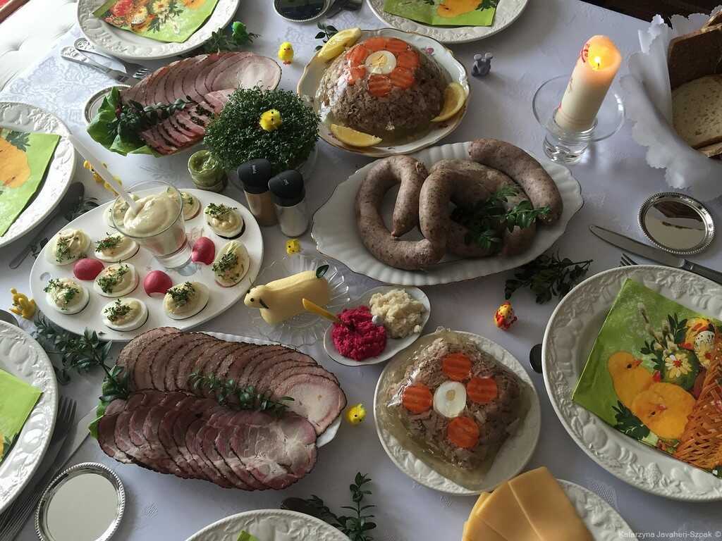 repas polonais traditionnel à paques