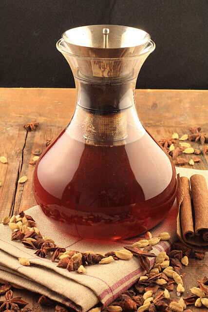 tea chai dans sa carafe 1