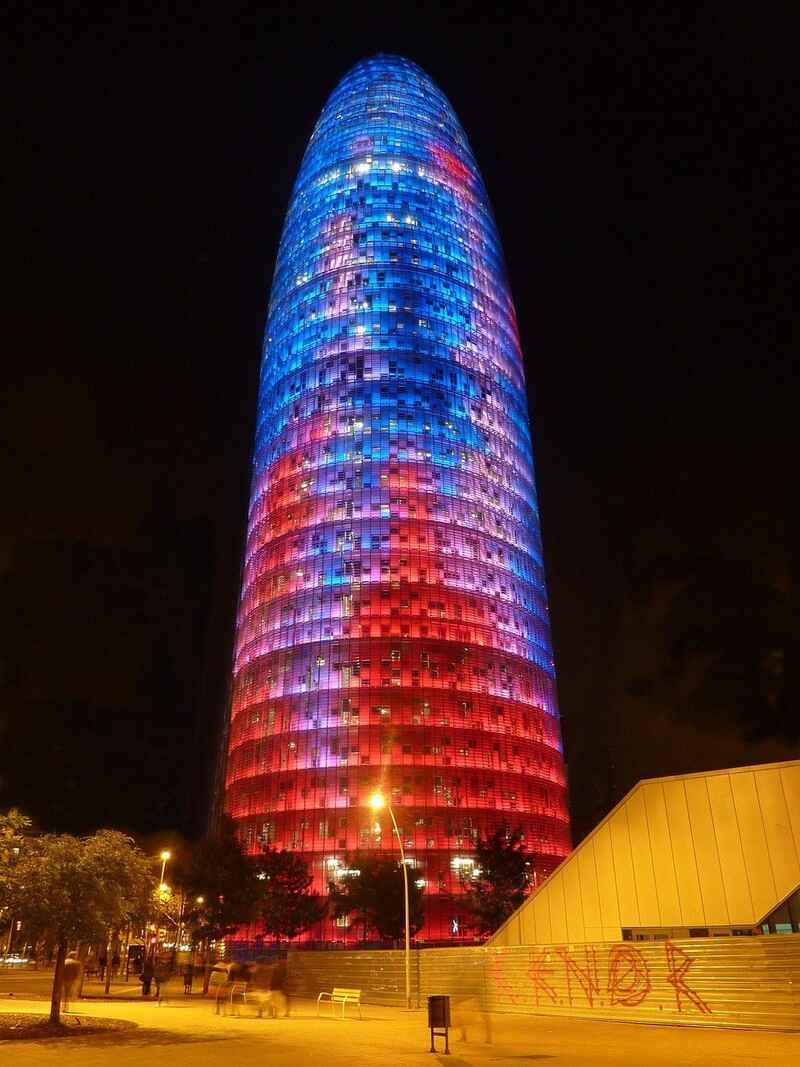 torre agbar barcelone