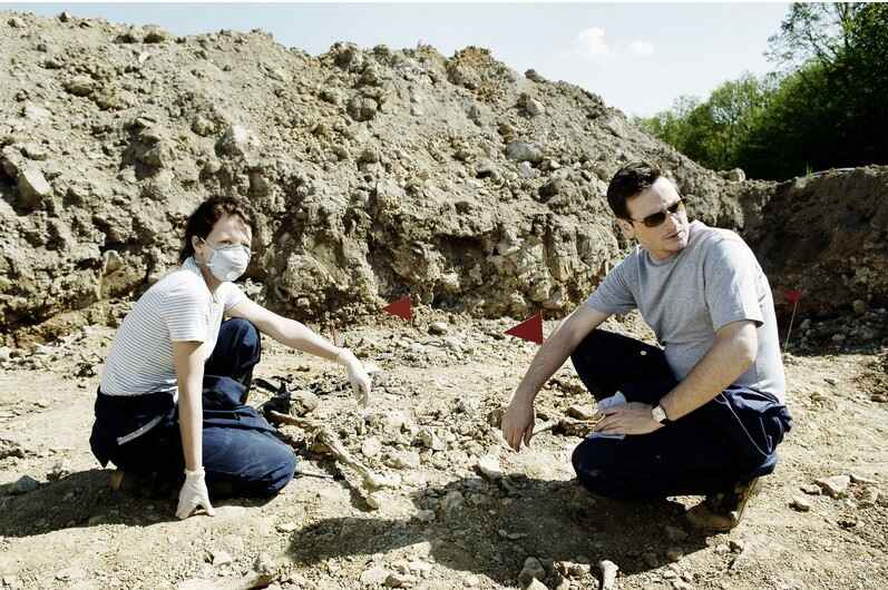 fouilles charniers en bosnie résolution 819