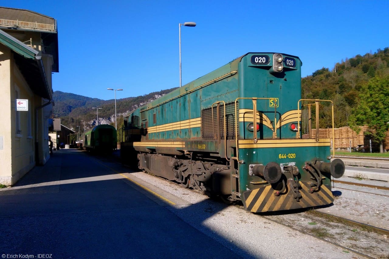 autovlak train en slovénie