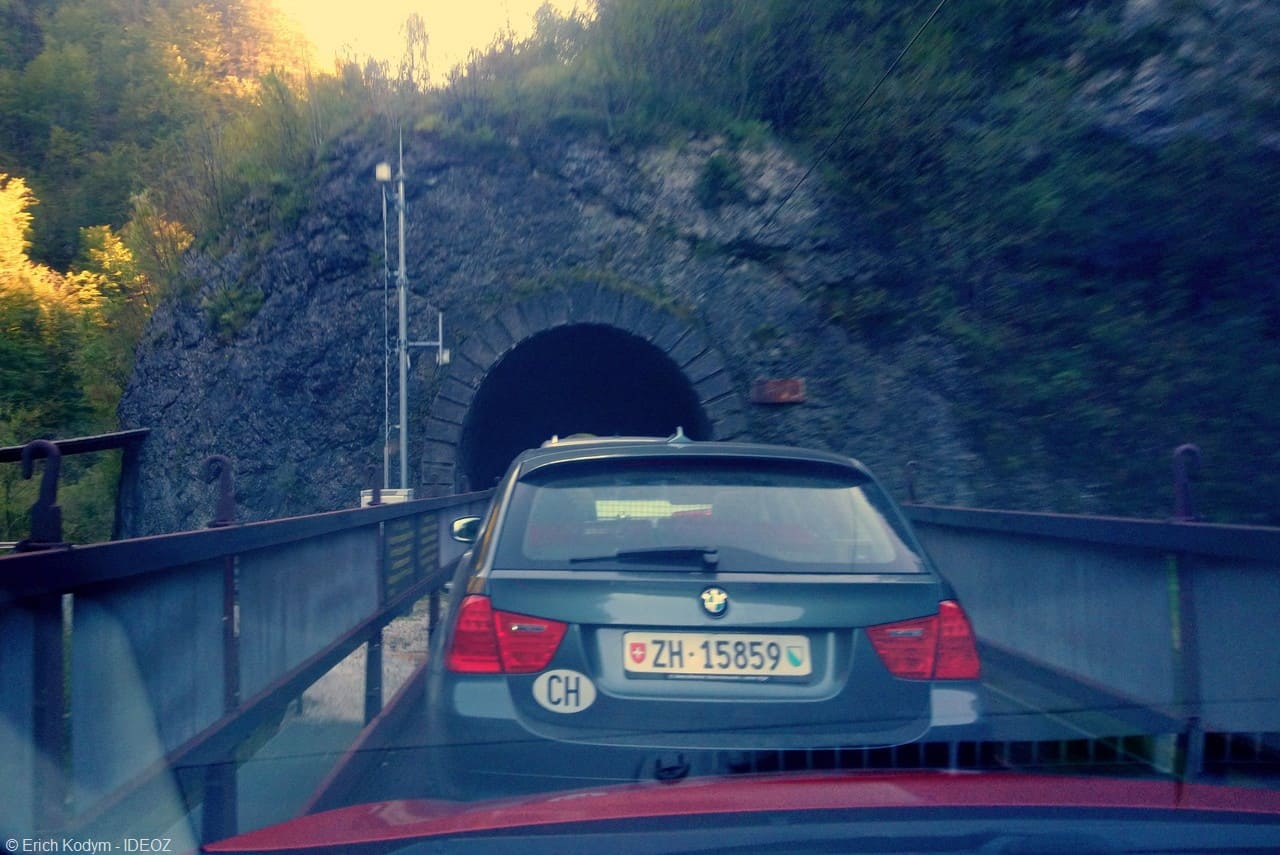 autovlak voitures a bord du train en slovenie