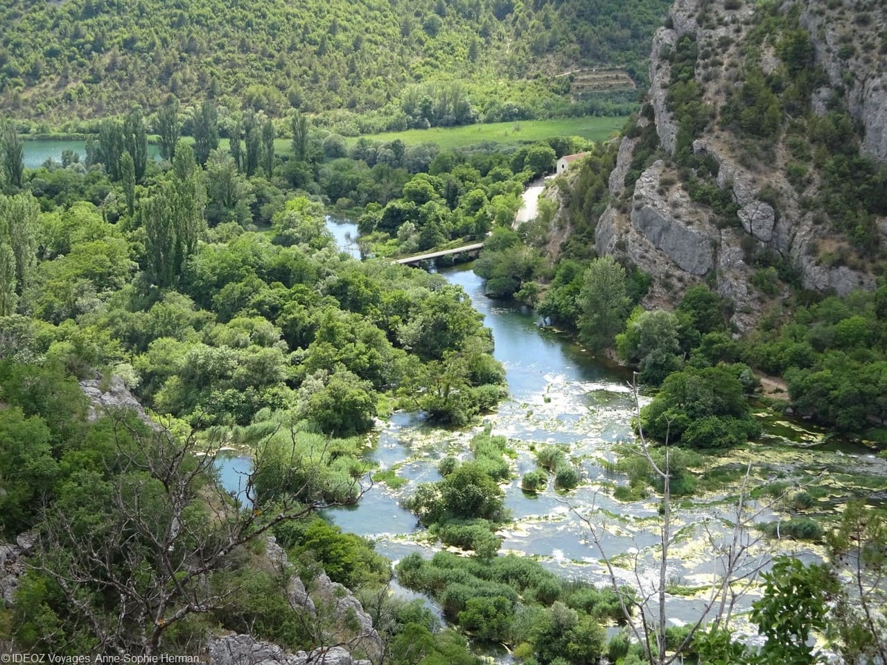 panorama sur roski slap et la riviere krka (1) (1)