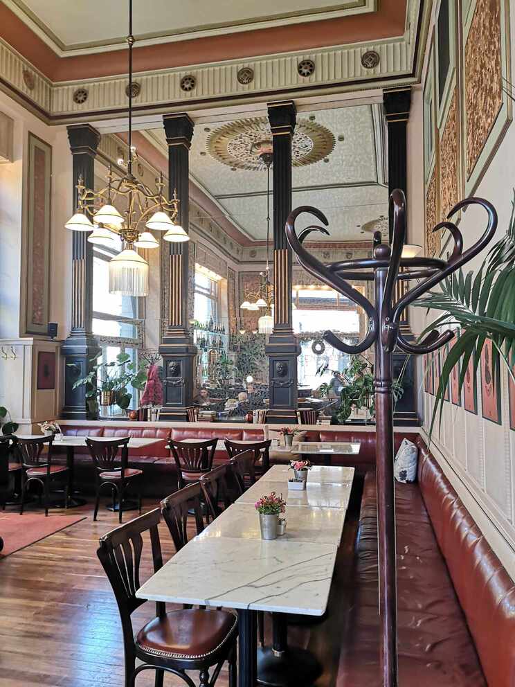 café Central Budapest