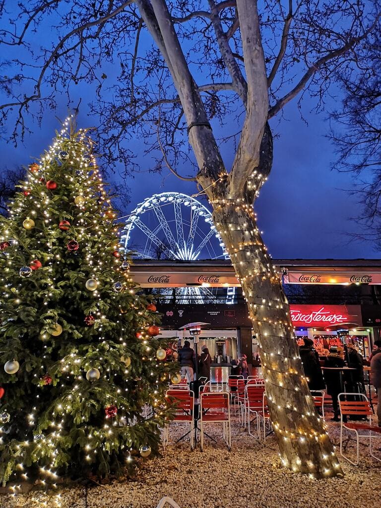 place centrale noel budapest[1]