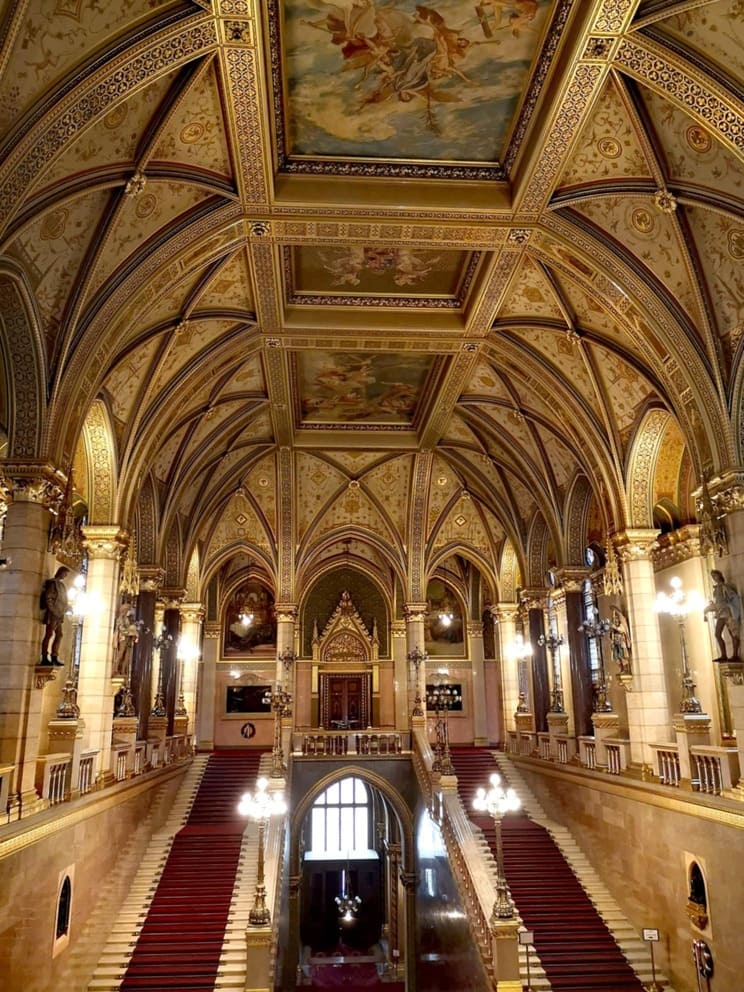 grand escalier parlement