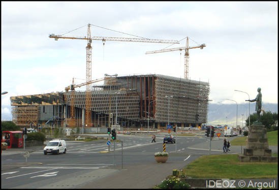 reykjavik theatre en rénovation