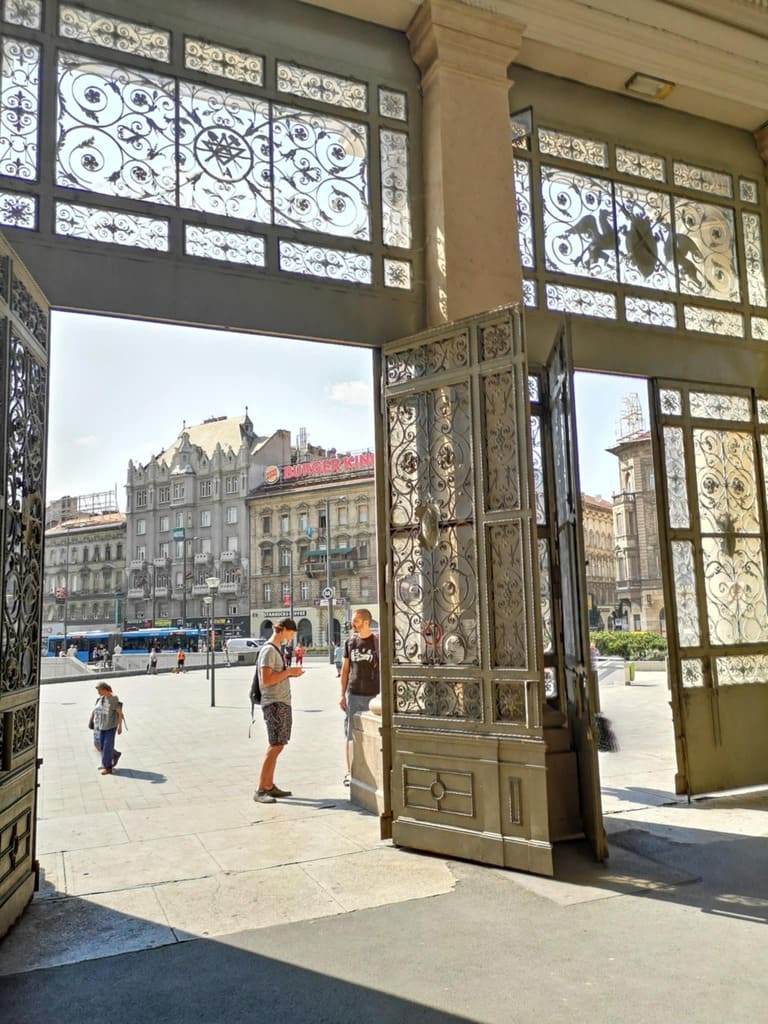 entrée keleti budapest[1]