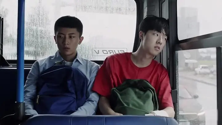 journey to the shore minha et sangbeom voyage en bus (1)