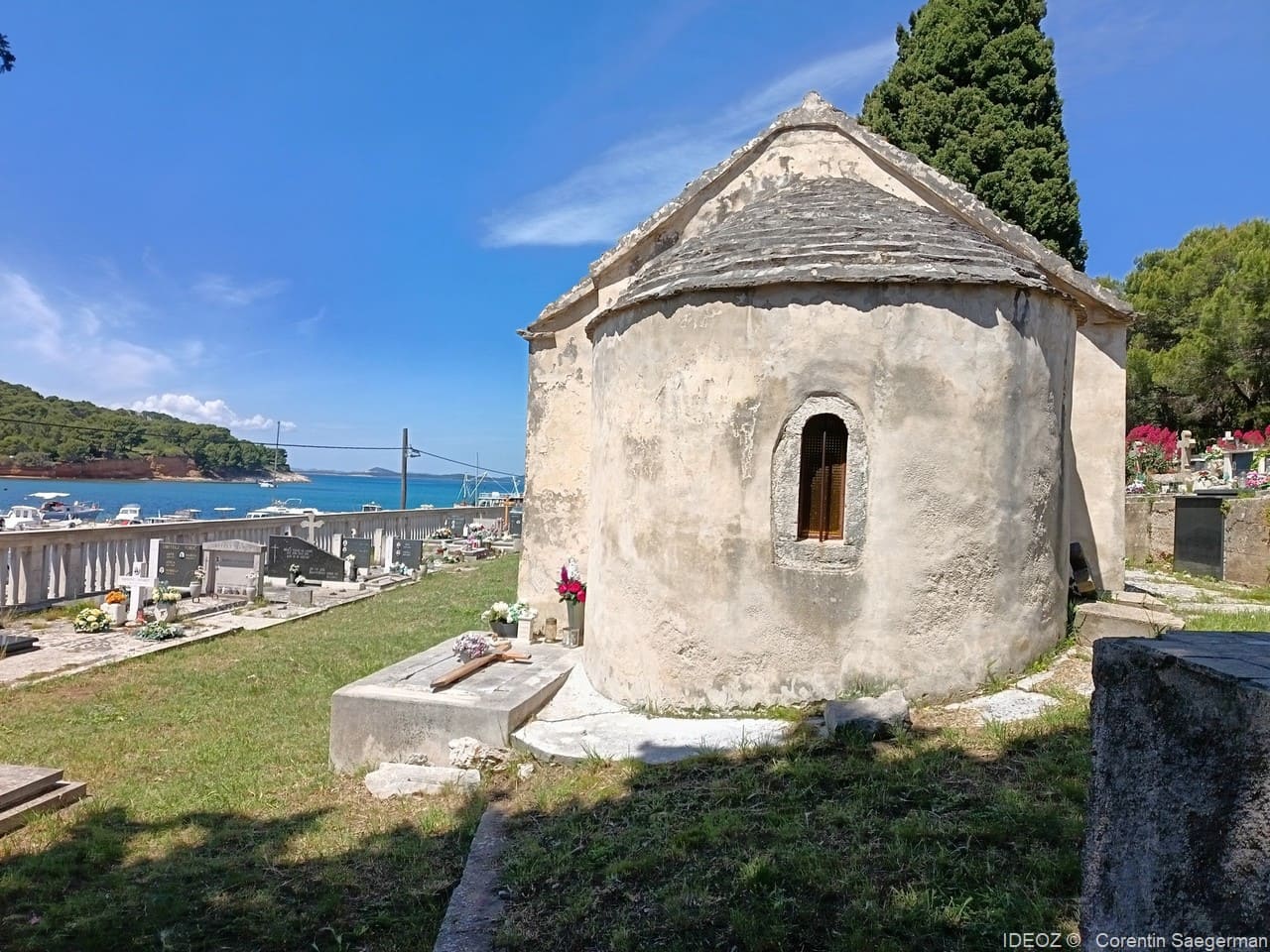 chapelle face à vrgada (1)