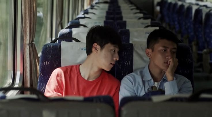 journey to the shore minha et sangbeom dans le bus (1)