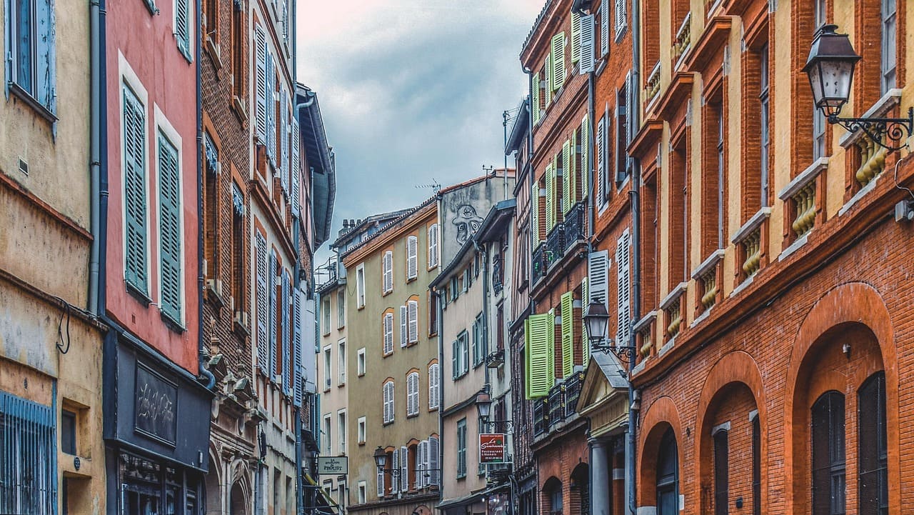 toulouse façades ville rose (1)