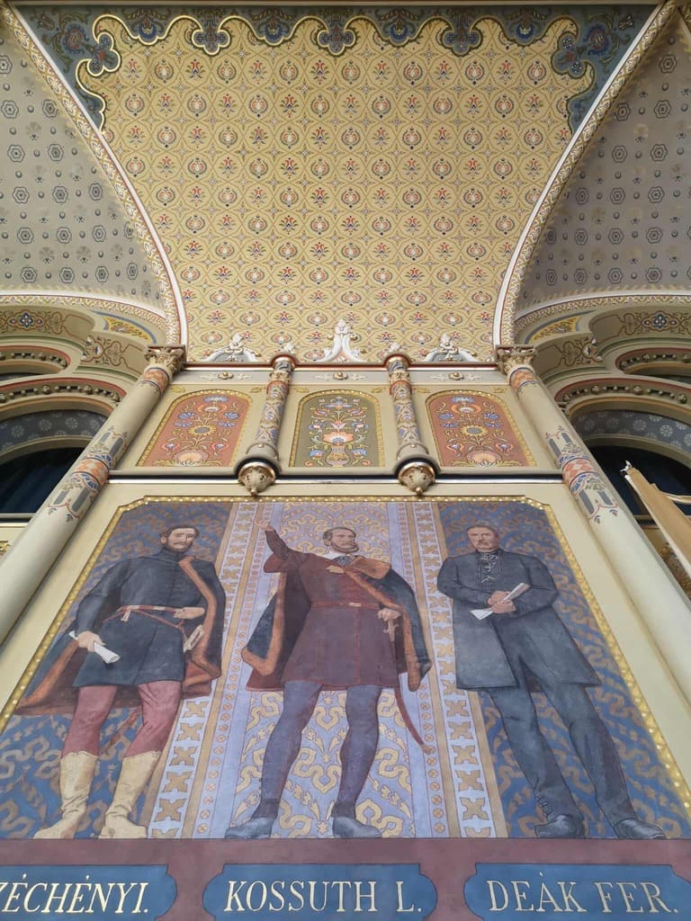 salle du conseil kecksemét[1]
