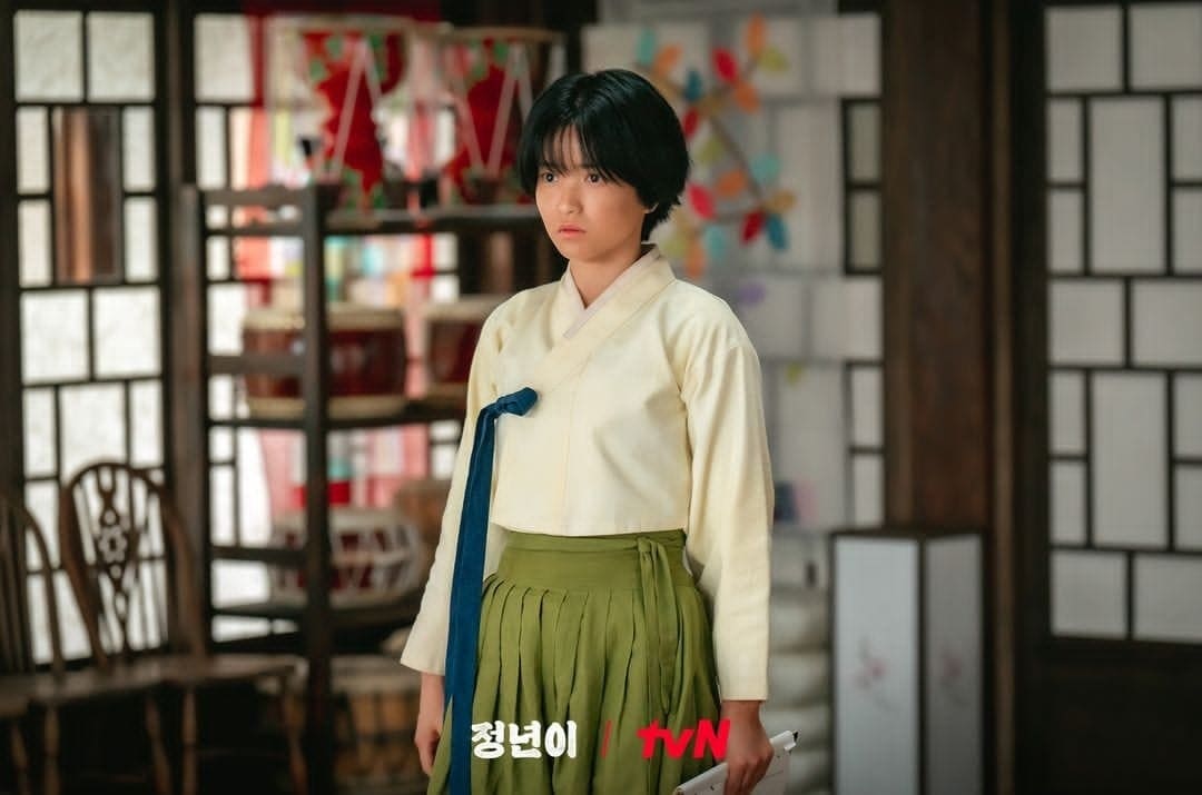 jeongnyeon a star is born (1)