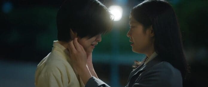 yun jeong nyeon et heo young seo personnages de lesbiennes dans jeongnyen (1)